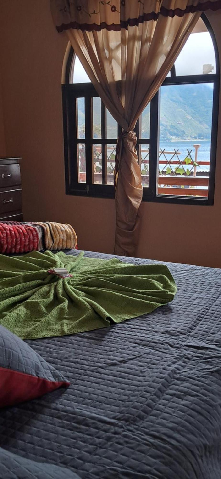 Hospedaje Gonzalez San Pedro La Laguna Eksteriør bilde