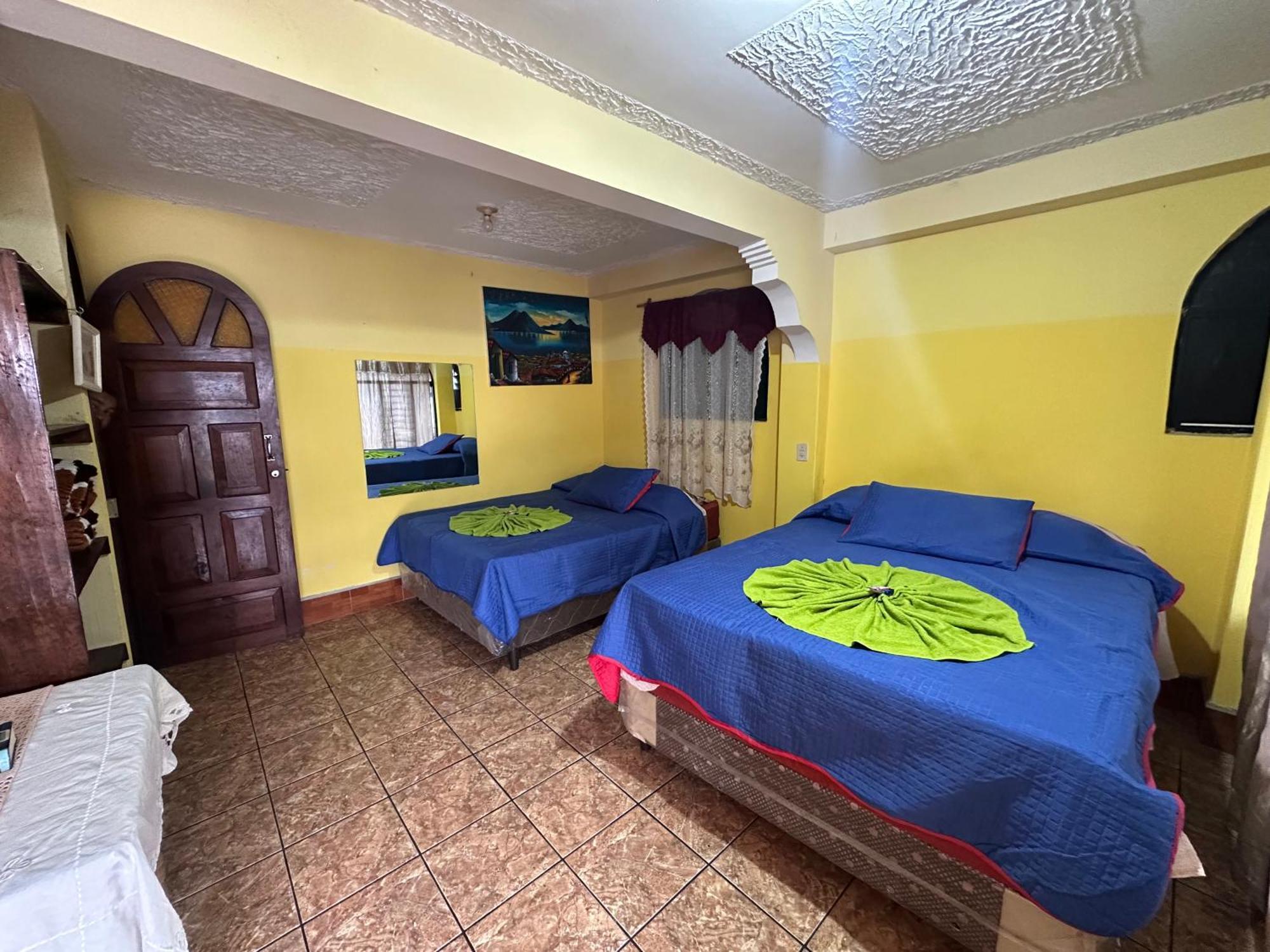 Hospedaje Gonzalez San Pedro La Laguna Eksteriør bilde